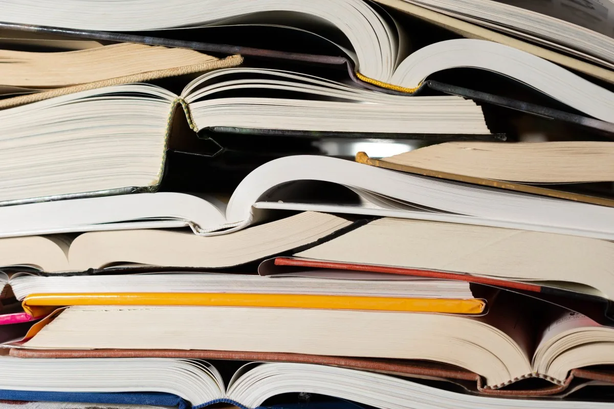 Autores brigam com editoras pela fatia do acordo com a Anthropic