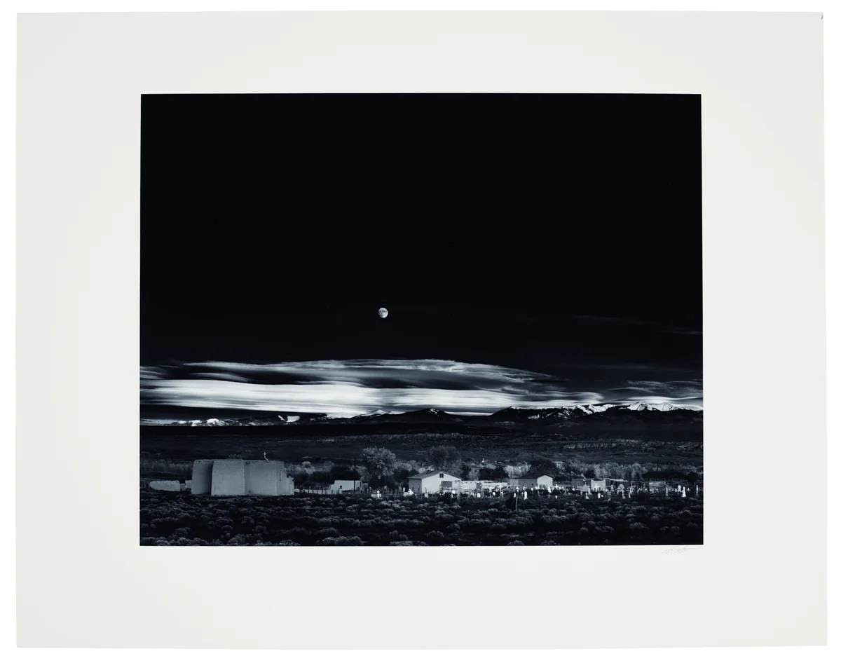Moonrise, Hernandez, New Mexico, fotografia de Ansel Adams feita em 1 de novembro de 1941 na estrada perto de Hernandez, Novo México.